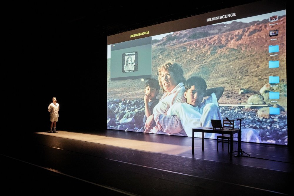 "Reminiscencia" de Malicho Vaca Valenzuela © Christophe Raynaud de Lage/Festival d'Avignon