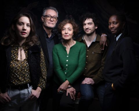 OUVRIR LES CAHIERS DE DOLÉANCES Avec Penda Diouf, Claudine Galea, Christophe Pellet, Constance de Saint Rémy et Noham Selcer Au Théâtre Nanterre-Amandiers Samedi 16 novembre 2024 © Géraldine Aresteanu